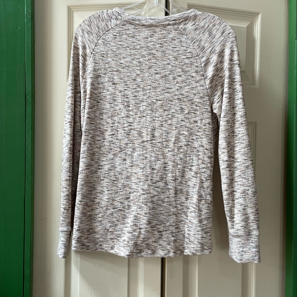 Heathered Gray/Brown Twist Front Sweater - Picture 5 of 6
